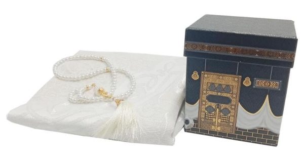 Kaba Gift Box include Portable Prayer Rug and Islamic Beads Elegant Gift Pack | Islamic Gifts